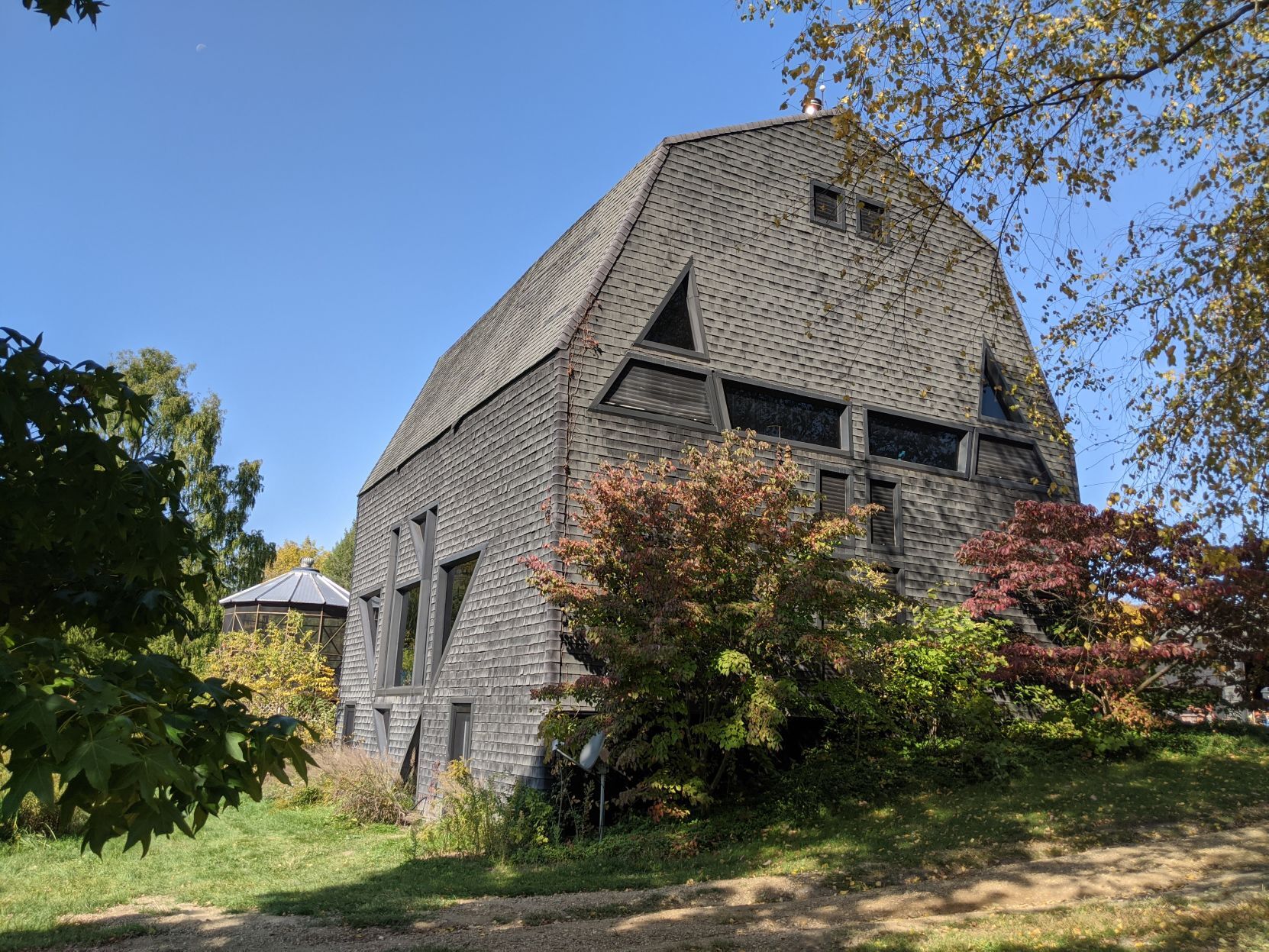 Barn
